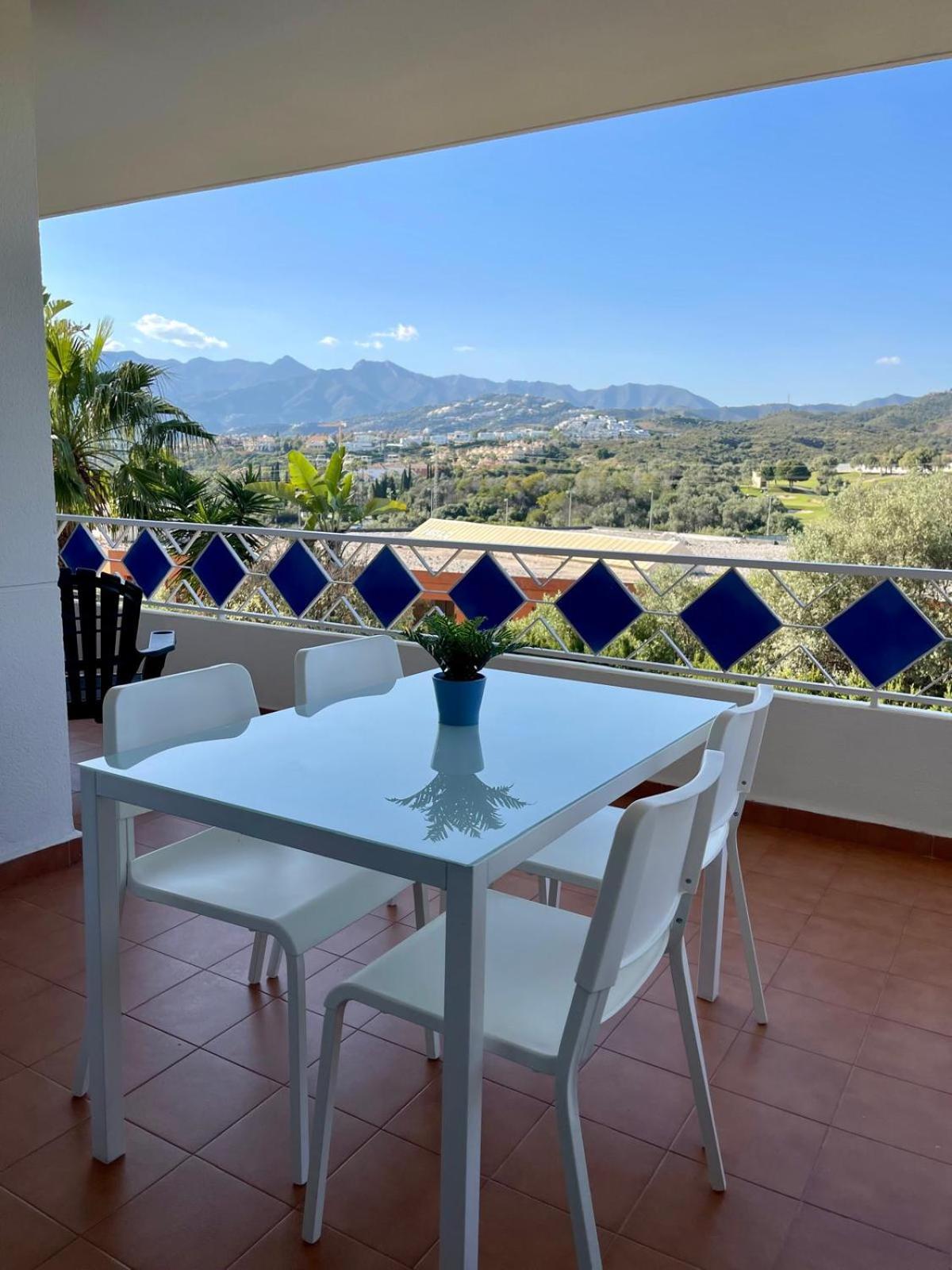 Solguest Apartamento II Napoleon Vistas Espectaculares!!! Marbella Bagian luar foto