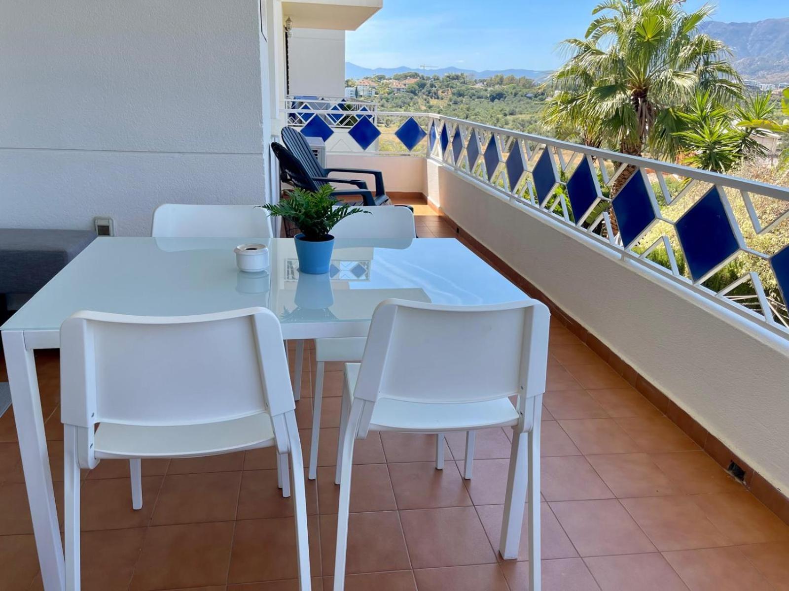 Solguest Apartamento II Napoleon Vistas Espectaculares!!! Marbella Ruang foto