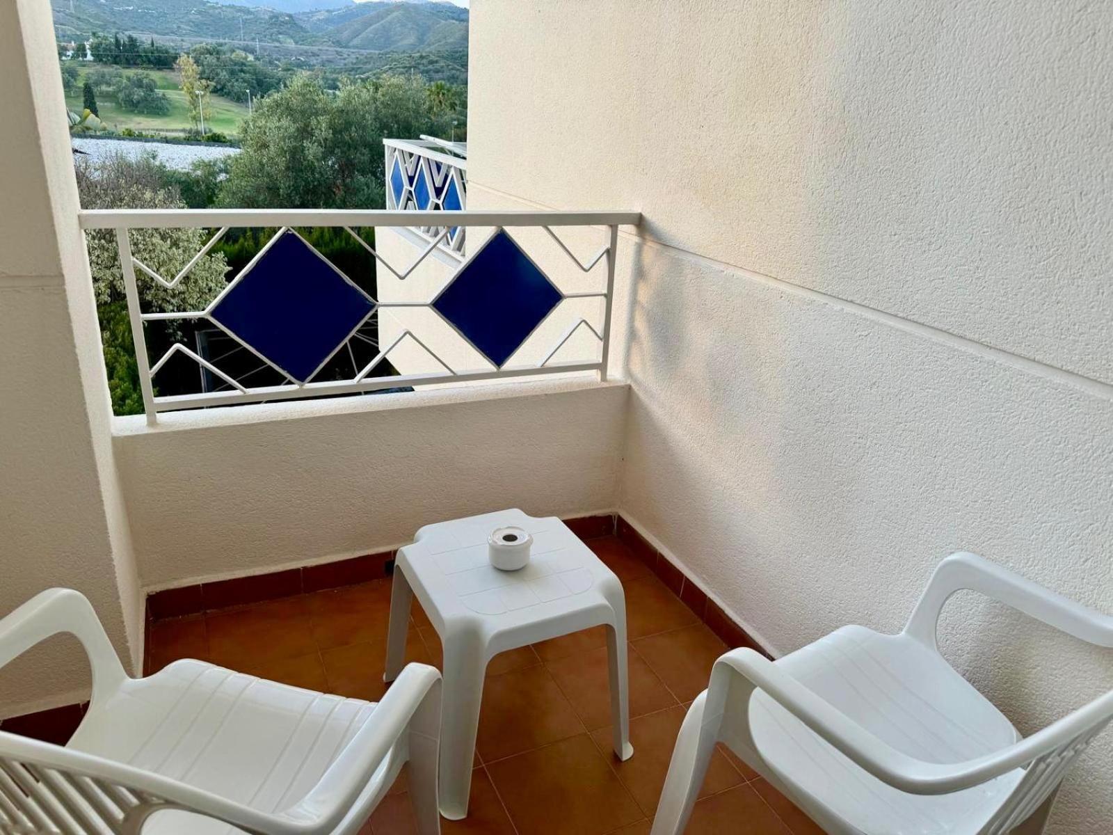 Solguest Apartamento II Napoleon Vistas Espectaculares!!! Marbella Ruang foto