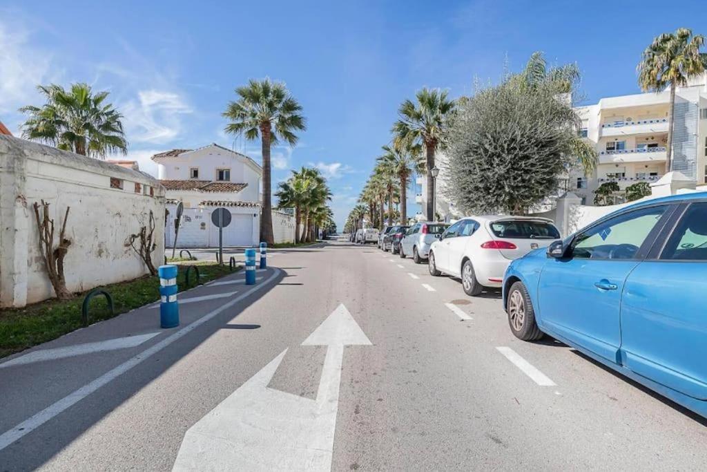 Solguest Apartamento II Napoleon Vistas Espectaculares!!! Marbella Ruang foto